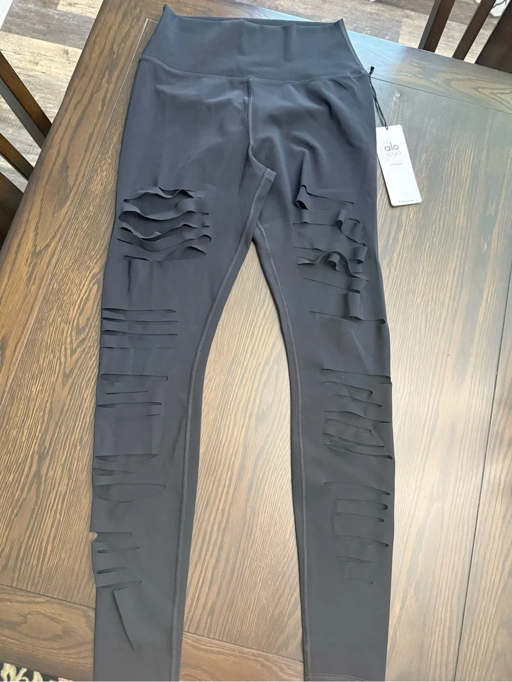 Alo High-Waist Slashed Leggings - Black